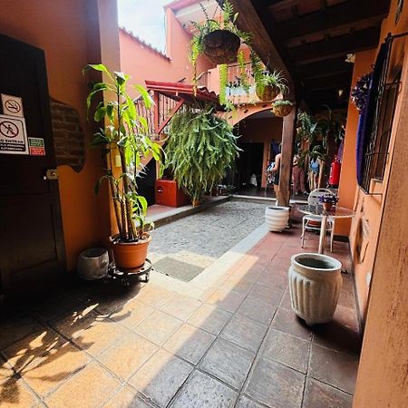 Hotel Chilero Y Cafe 危地马拉安地瓜 外观 照片